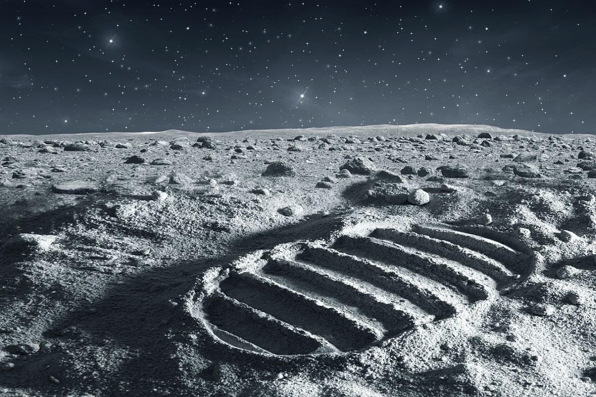 Footprint of astronaut on the moon