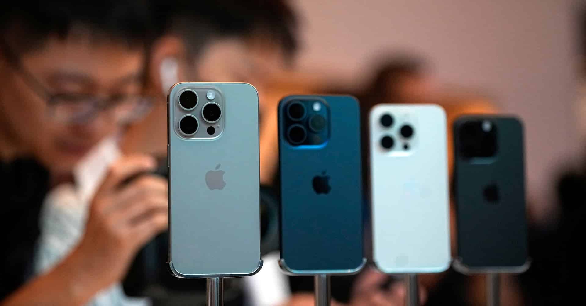 iPhone with Find My enabled, showcasing protections against the stolen iPhone trade.